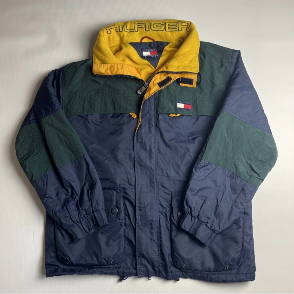 Vintage retro Tommy Hilfiger men’s jacket sailing coat green and yellow.